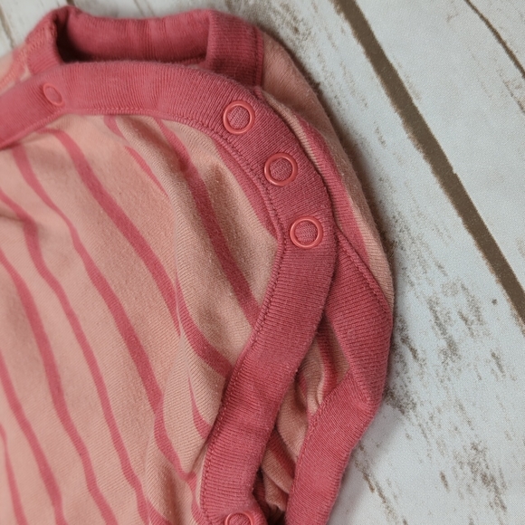Hanna Andersson Pink Striped Kimono Bodysuit Size 70 6-12M - Picture 4 of 6